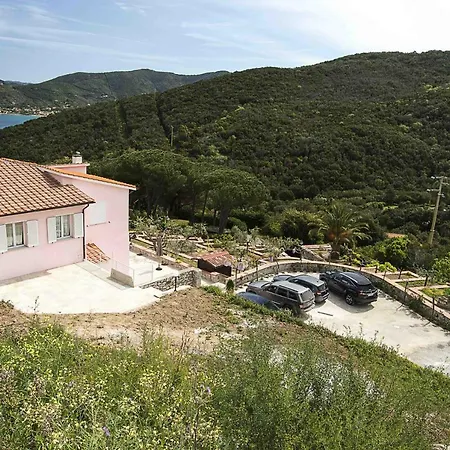 Il Roseto Redinoce Feriehus Procchio (Isola d'Elba)