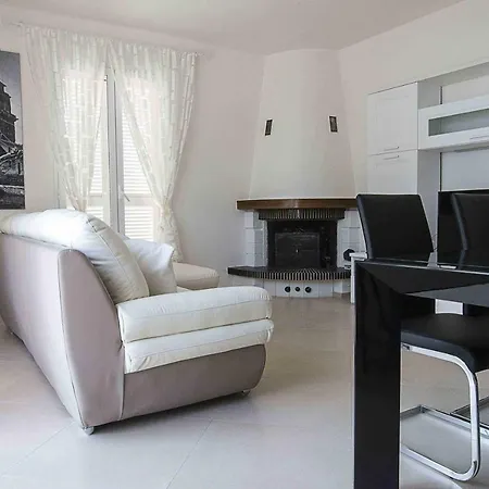 Il Roseto Redinoce Dom wakacyjny