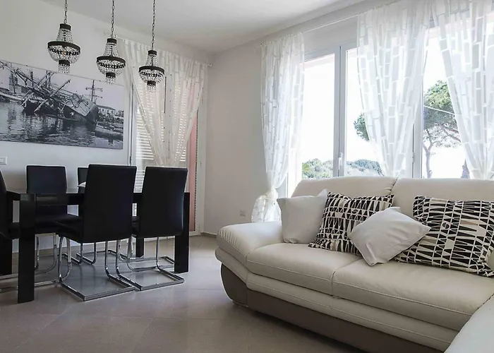 Il Roseto Redinoce Holiday home *